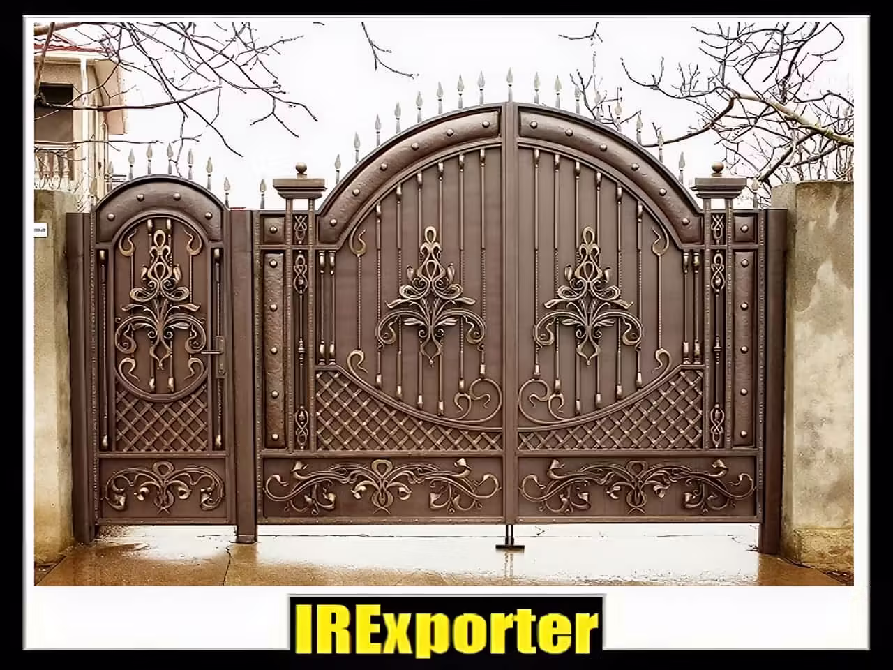 The color of the iron door